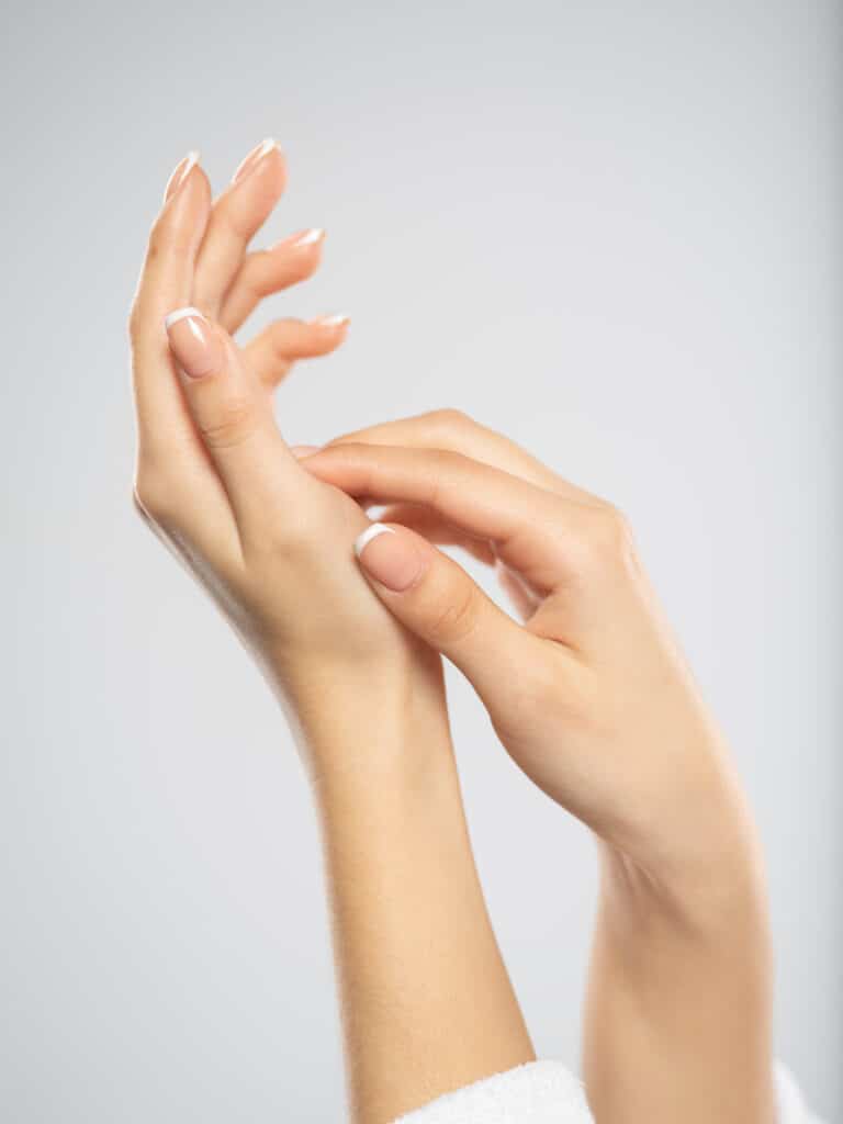 Woman,Gets,Manicure,Procedure,In,A,Spa,Salon.,Beautiful,Female